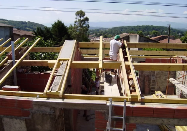 Гараж из пеноблоков – пошаговая методика строительства-Крыша для гаража из пеноблоков-1