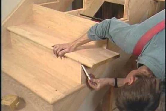 Изготовление прочных деревянных лестниц своими руками