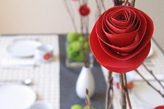 Как сделать из бумаги розу