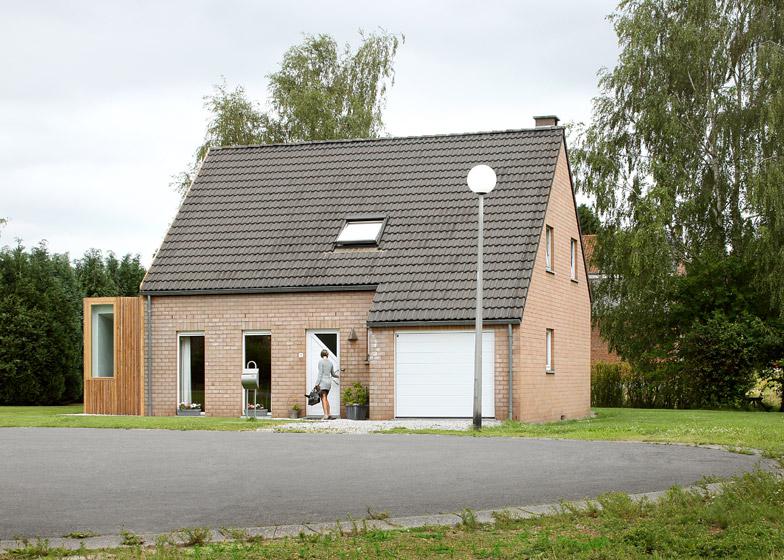 Изящный бельгийский домик-exterior-4