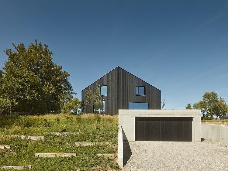 Современный деревенский дом в Германии-exterior-4